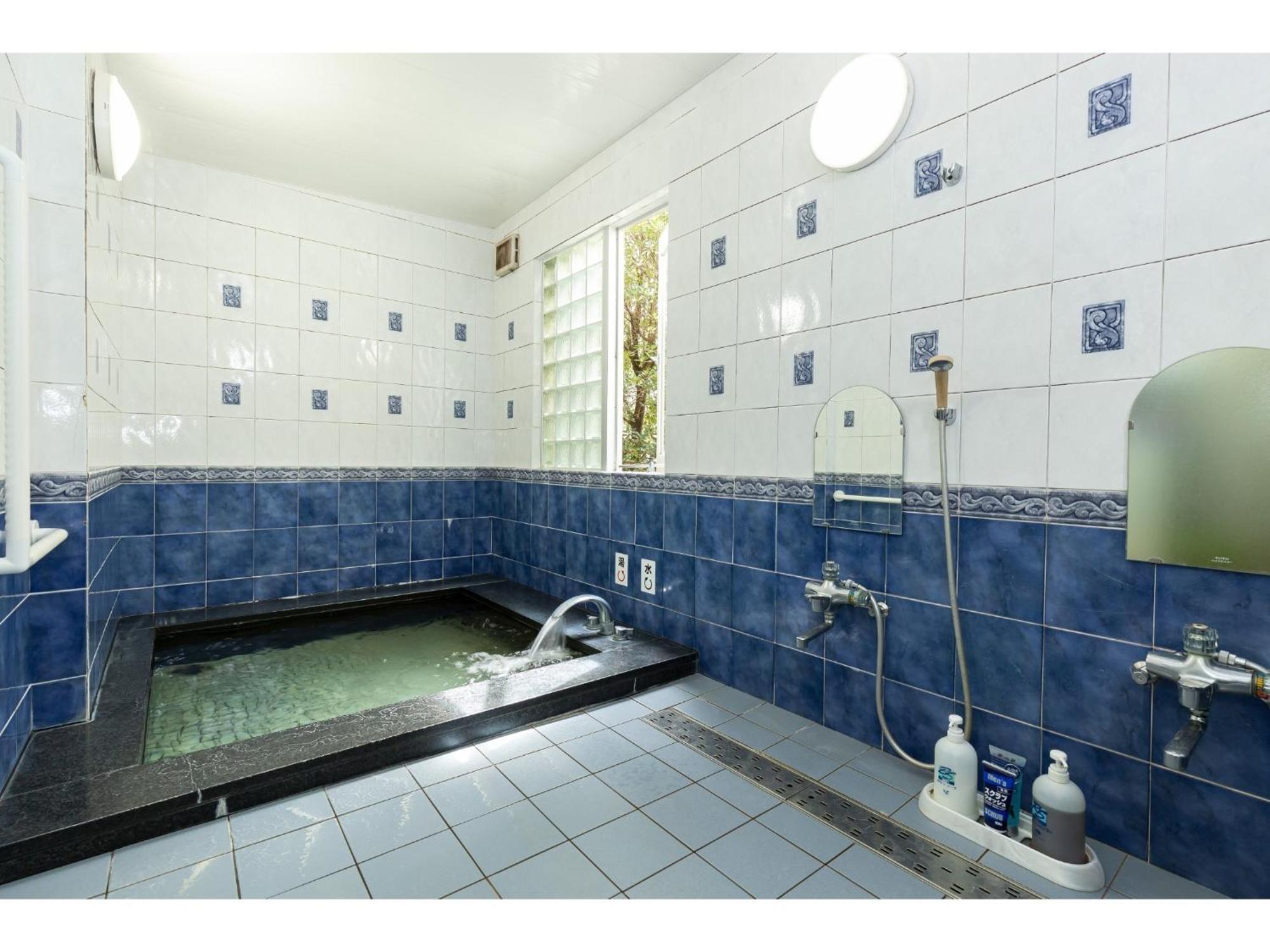 Business Hotel Katsuya - Vacation Stay 62170V Wakayama Bagian luar foto