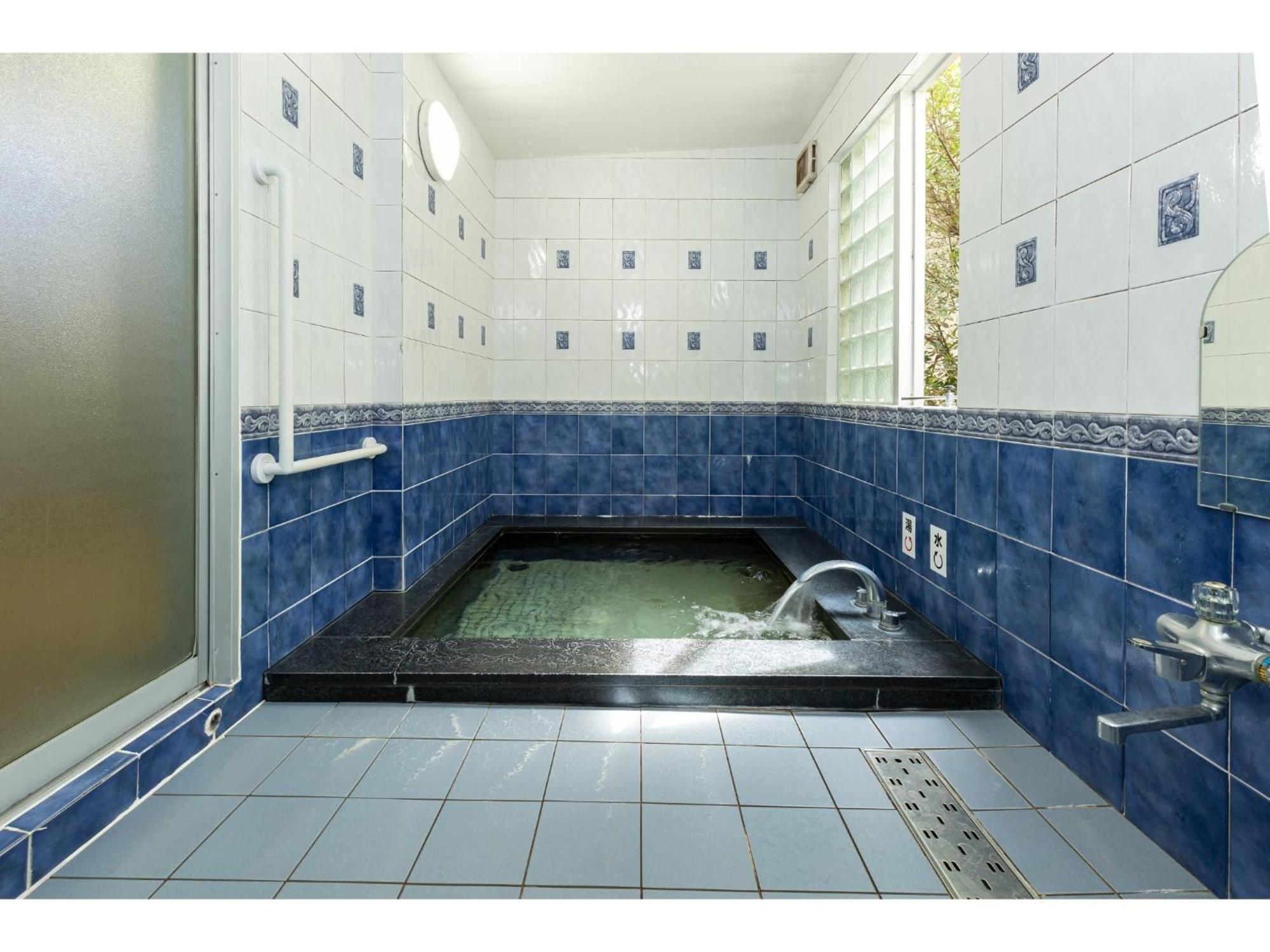 Business Hotel Katsuya - Vacation Stay 62170V Wakayama Bagian luar foto